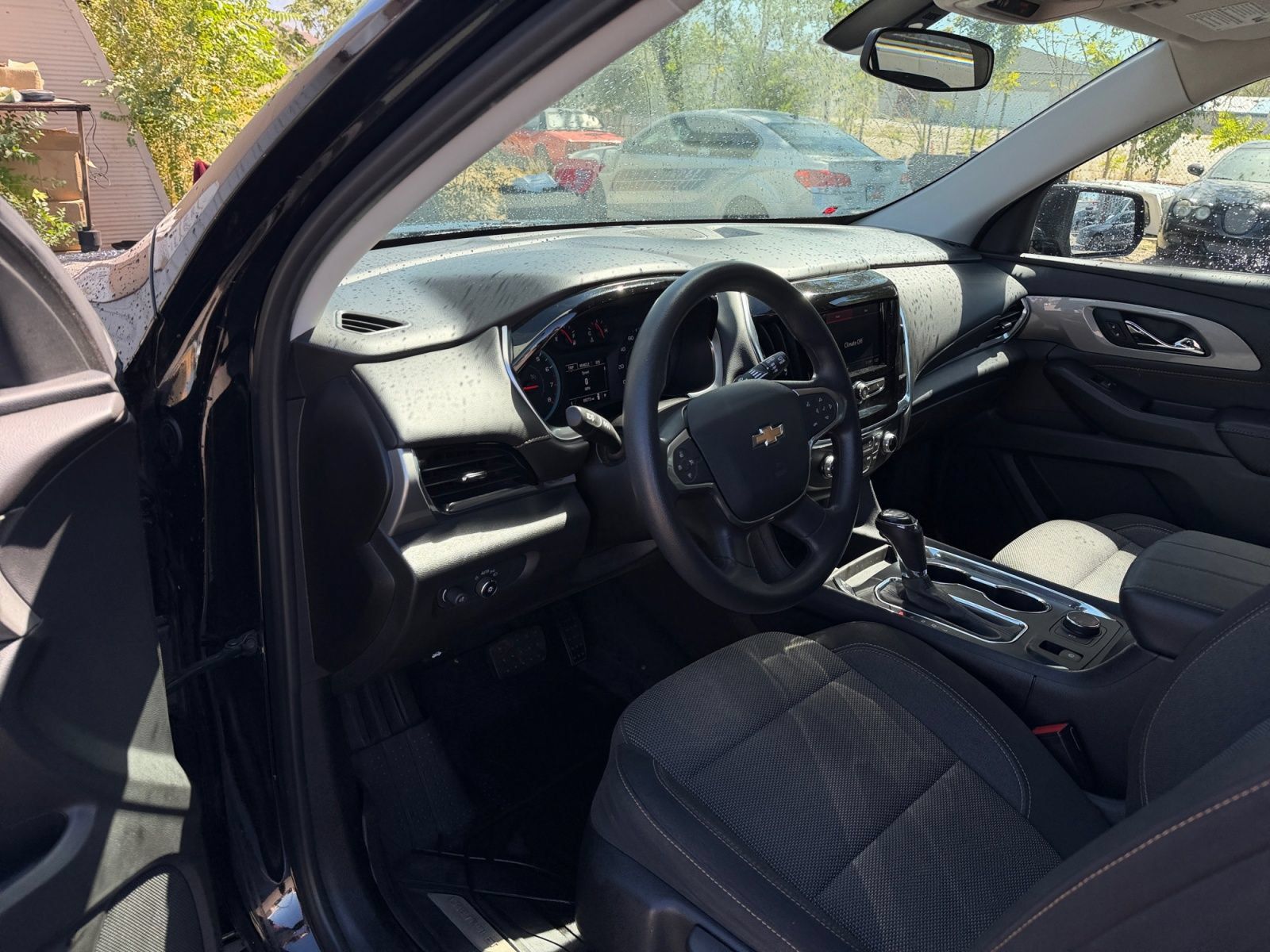 Used 2020 Chevrolet Traverse LS AWD/4WD image 18