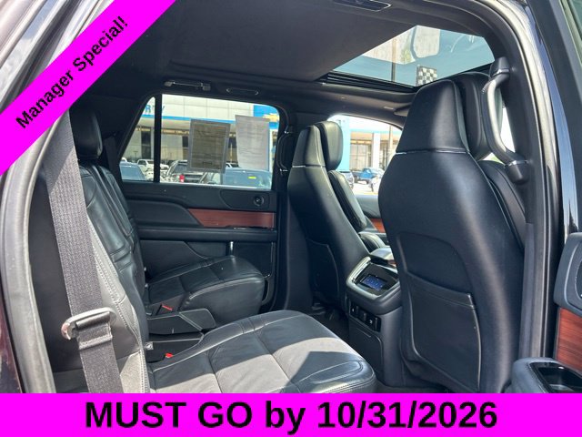 Used 2024 Lincoln Navigator Reserve AWD/4WD image 32