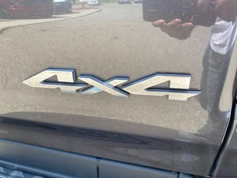 Used 2023 RAM 1500 Laramie AWD/4WD image 40