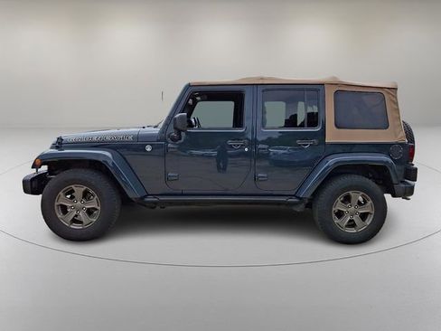 Used 2018 Jeep Wrangler Unlimited Sport AWD/4WD image 6
