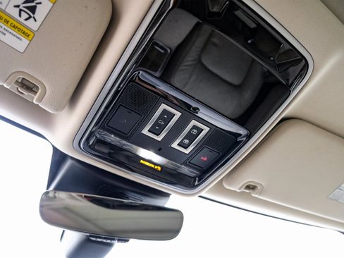 Used 2019 Land Rover Range Rover image 29