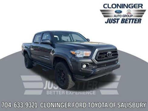 Used 2023 Toyota Tacoma SR5 w/ Technology Package image 1