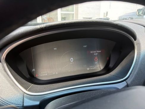 Used 2019 Lincoln Nautilus Reserve AWD/4WD image 1