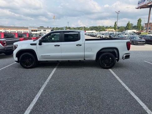 Used 2024 GMC Sierra 1500 Pro w/ Graphite Edition AWD/4WD image 5