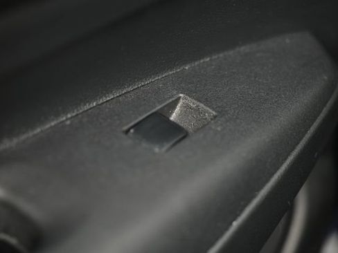 Used 2024 Toyota Corolla LE FWD image 23