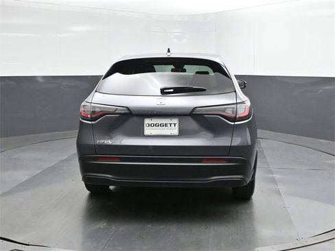 New 2026 Honda HR-V LX image 8