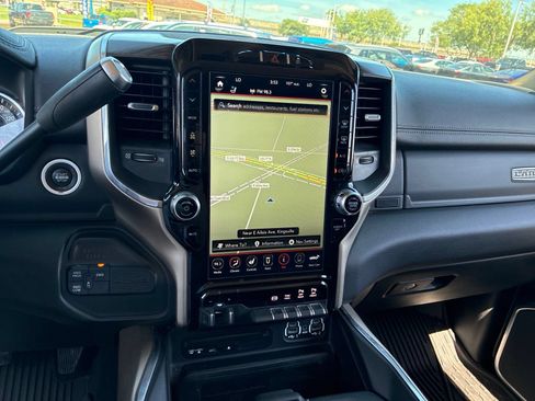 Used 2019 RAM 2500 Laramie AWD/4WD image 28