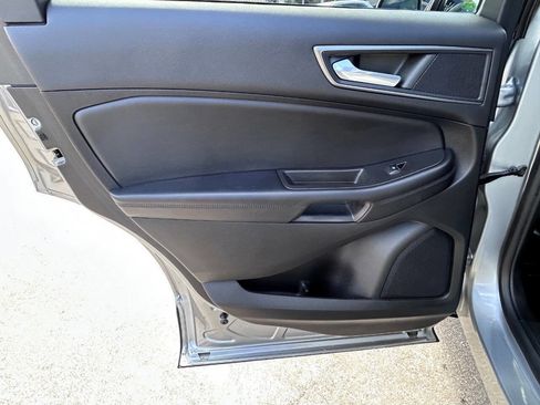 Used 2022 Ford Edge SE AWD/4WD image 19