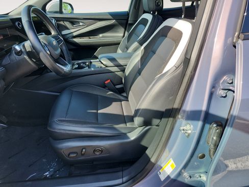 Used 2024 Chevrolet Blazer EV LT AWD/4WD image 9