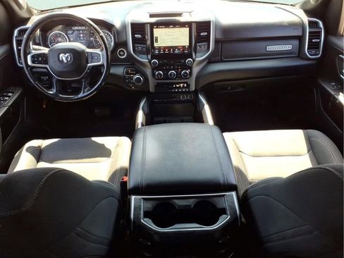 Used 2019 RAM 1500 Big Horn AWD/4WD image 16