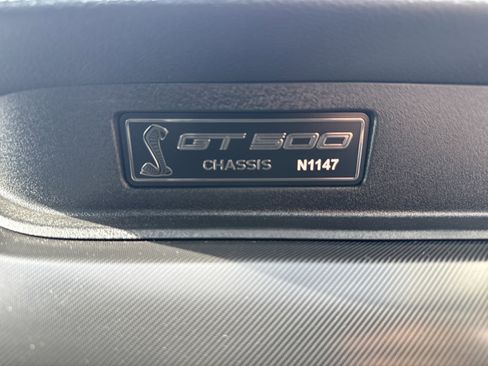 Used 2022 Ford Mustang Shelby GT500 w/ Technology Package image 33