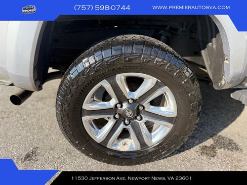 Used 2016 Toyota Tacoma Limited w/ Towing Package AWD/4WD image 8