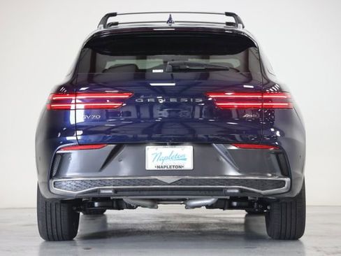 New 2026 Genesis GV70 2.5T Advanced image 11