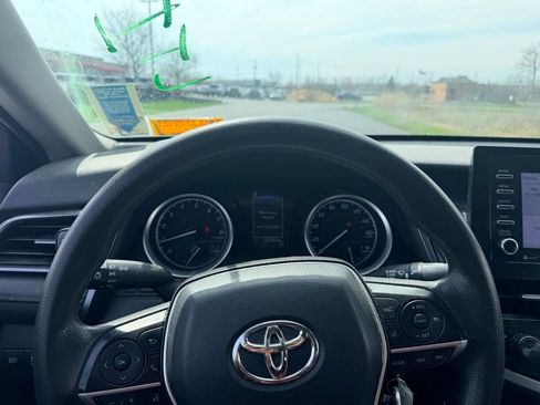 Used 2023 Toyota Camry LE image 6