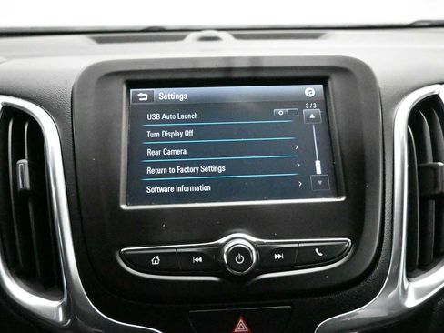 Used 2018 Chevrolet Equinox LT AWD/4WD image 20