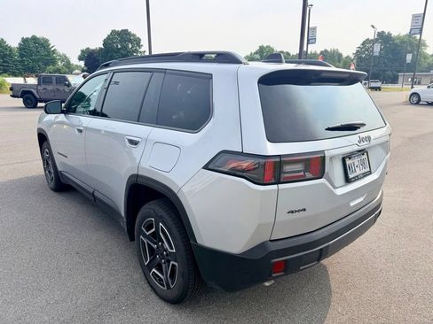 Used 2026 Jeep Cherokee Limited AWD/4WD image 5