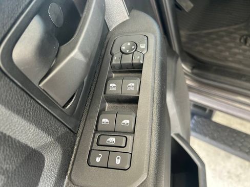 Used 2025 RAM 3500 Tradesman AWD/4WD image 40