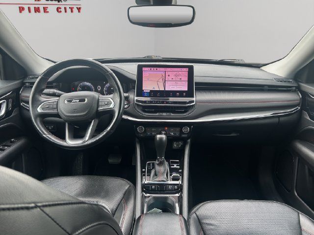 Used 2022 Jeep Compass Trailhawk w/ Trailhawk Elite Group AWD/4WD image 19
