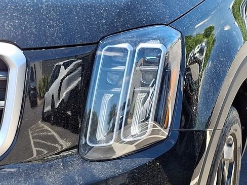 Used 2025 Kia Telluride S AWD/4WD image 9