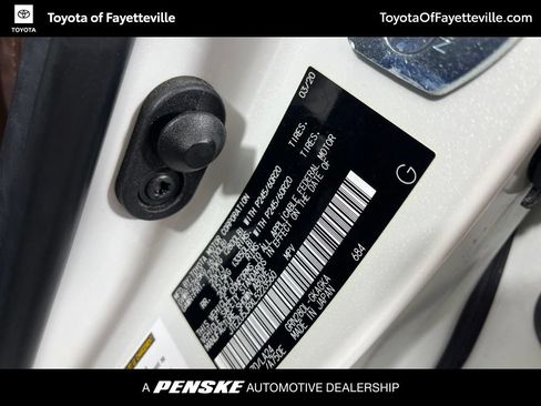 Used 2020 Toyota 4Runner Limited RWD image 23