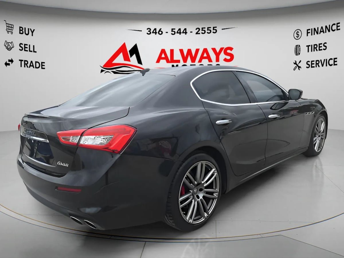 Used 2018 Maserati Ghibli S GranLusso AWD/4WD image 13