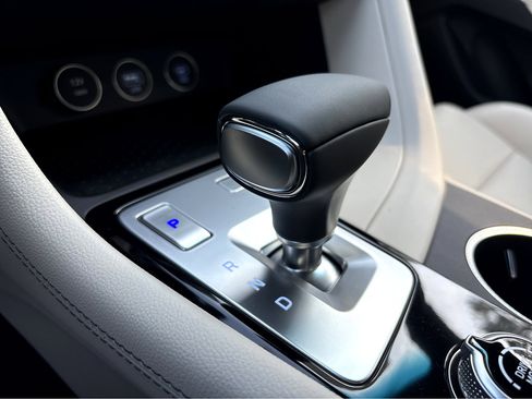 New 2026 Genesis G70 2.5T image 26