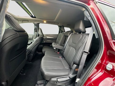 Certified 2026 INFINITI QX60 Luxe w/ Cargo Package image 26