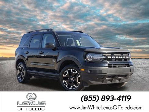 Used 2023 Ford Bronco Sport Outer Banks image 1
