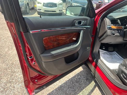 Used 2016 Lincoln MKS w/ Equipment Group 101A FWD image 11