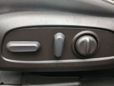 Certified 2023 Chevrolet Traverse Premier w/ Redline Edition image 43