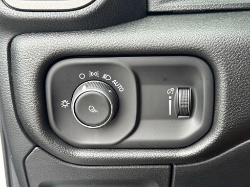 New 2026 RAM 1500 Tradesman AWD/4WD image 19