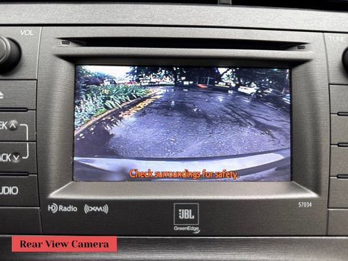 Used 2015 Toyota Prius Four FWD image 21