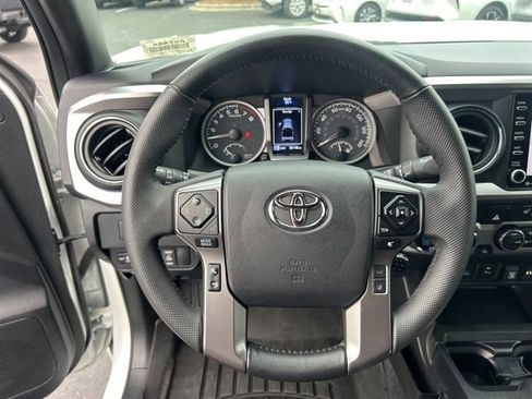 Used 2023 Toyota Tacoma Limited image 16