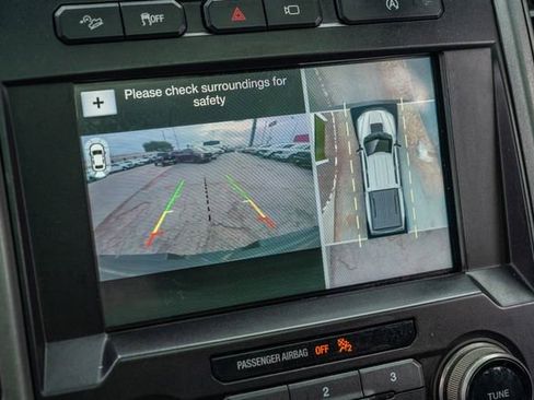 Used 2018 Ford F150 Raptor w/ Equipment Group 802A Luxury image 29