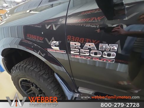 Used 2018 RAM 2500 Laramie AWD/4WD image 11
