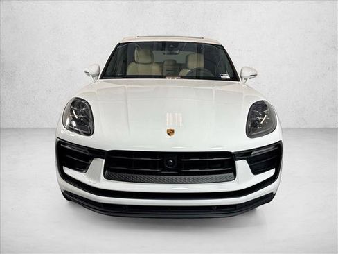 Used 2026 Porsche Macan AWD/4WD image 6