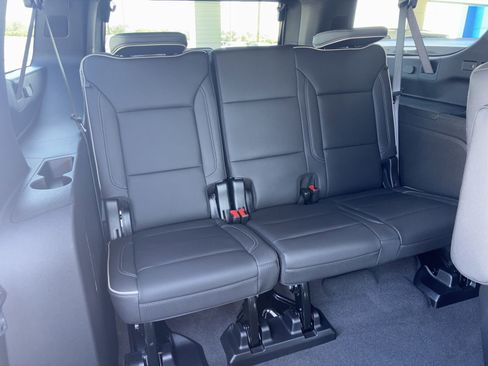New 2026 GMC Yukon XL Elevation w/ LPO, Floor Liner Package image 14