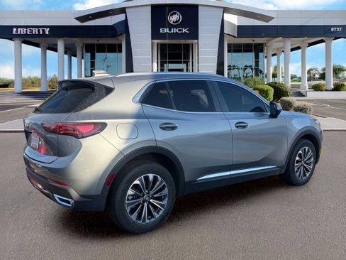 Used 2025 Buick Envision Preferred AWD/4WD image 3