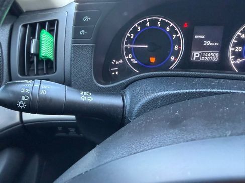 Used 2013 INFINITI G37 x w/ Premium Pkg image 12