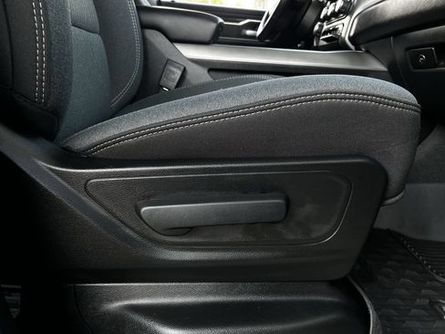 Used 2022 RAM 1500 Big Horn AWD/4WD image 31