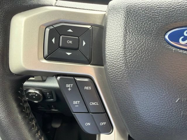 Used 2022 Ford F350 4x4 Crew Cab Super Duty image 32