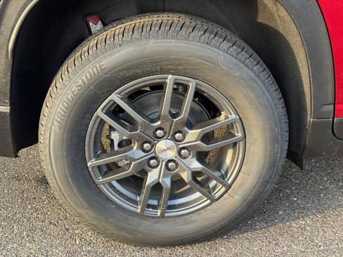 New 2026 GMC Acadia Elevation image 4