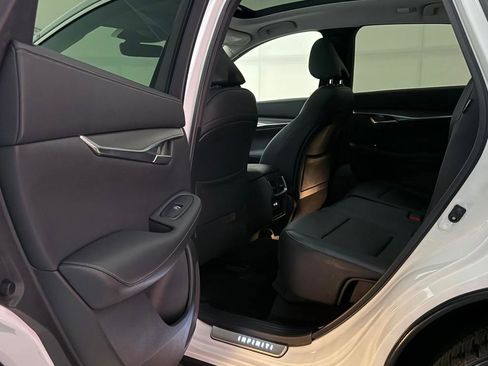 Used 2023 INFINITI QX50 Luxe AWD/4WD image 22