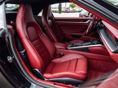 Certified 2022 Porsche 911 Turbo image 42
