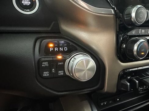 Used 2019 RAM 1500 Laramie AWD/4WD image 41
