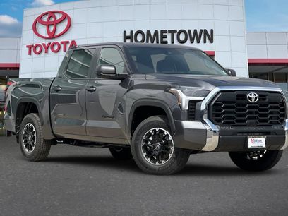 New 2026 Toyota Tundra SR5 w/ TRD Off-Road Package