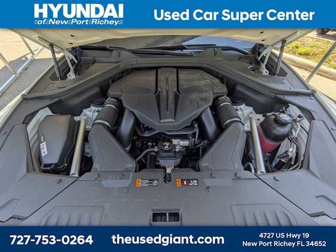 Used 2025 Genesis GV80 3.5T Prestige AWD/4WD image 15