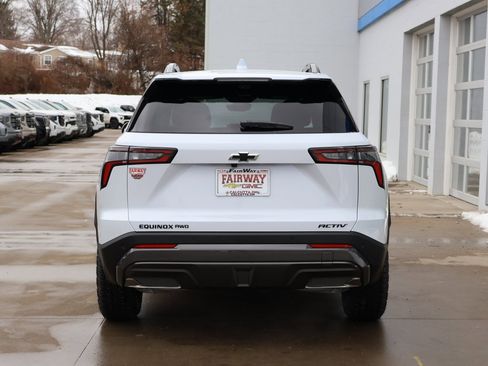 New 2026 Chevrolet Equinox ACTIV image 9