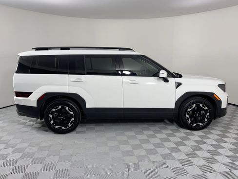 Used 2025 Hyundai Santa Fe SEL image 8