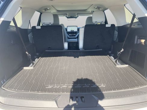 New 2026 Ford Explorer Platinum w/ LUX Leather Package image 8